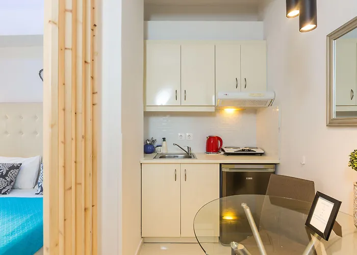 Hotel de apartamente Hills 4*