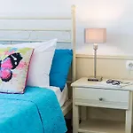 Hills Aparthotel