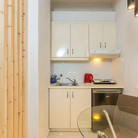 Aparthotel Hills 4*
