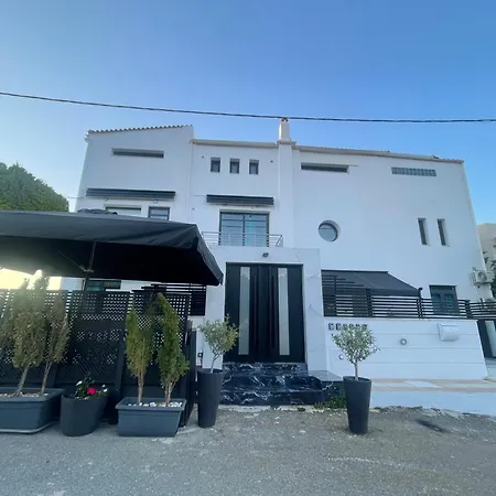 Aparthotel Hills