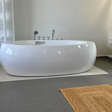 Aparthotel Hills 4*