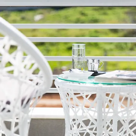 Aparthotel Hills 3*