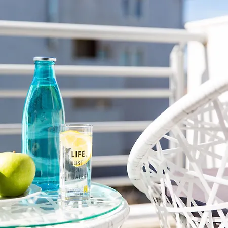 מלון דירות Hills העיירה רתימנו