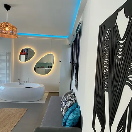 Hills מלון דירות העיירה רתימנו