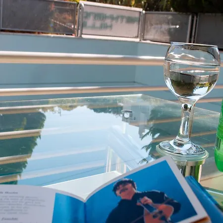 Hills העיירה רתימנו