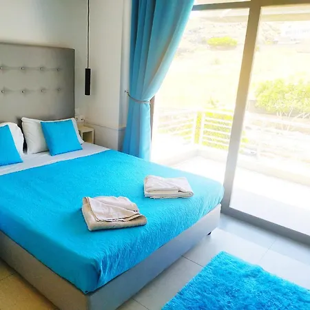 מלון דירות Hills